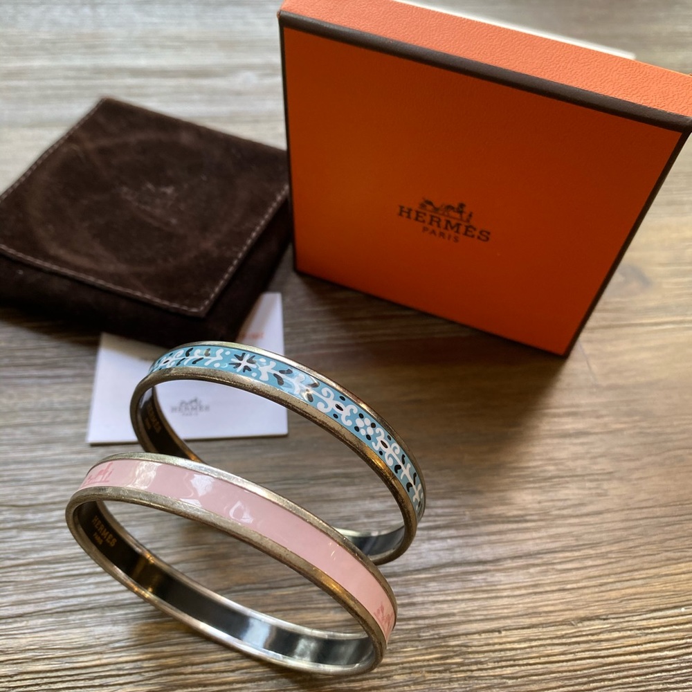 HERMES Caleche Enamel Bangles